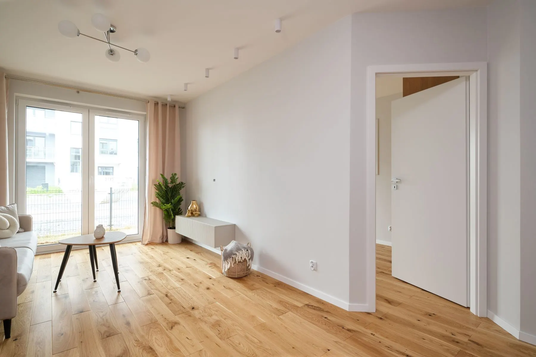 Kurlandzka 32 – wykończenie i sprzedaż mieszkania Wrocław, P&M Apartments